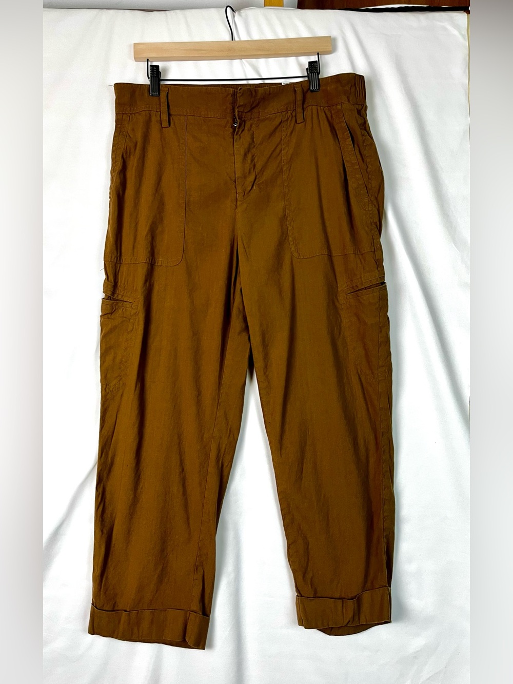 VINCE Women’s size XL linen blend lightweight airy brown/khaki pants